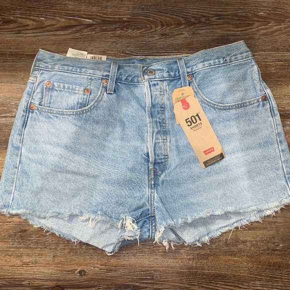 Levi's Pants - Levi Shorts